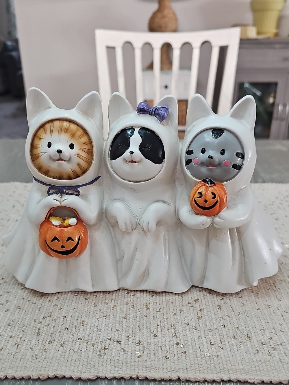 New! Trio of Cats Trick-or-Treaters Halloween Decor